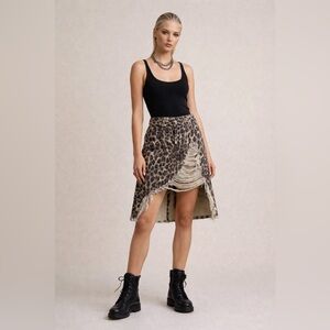 🐆R13 Leopard Asymmetrical Skirt